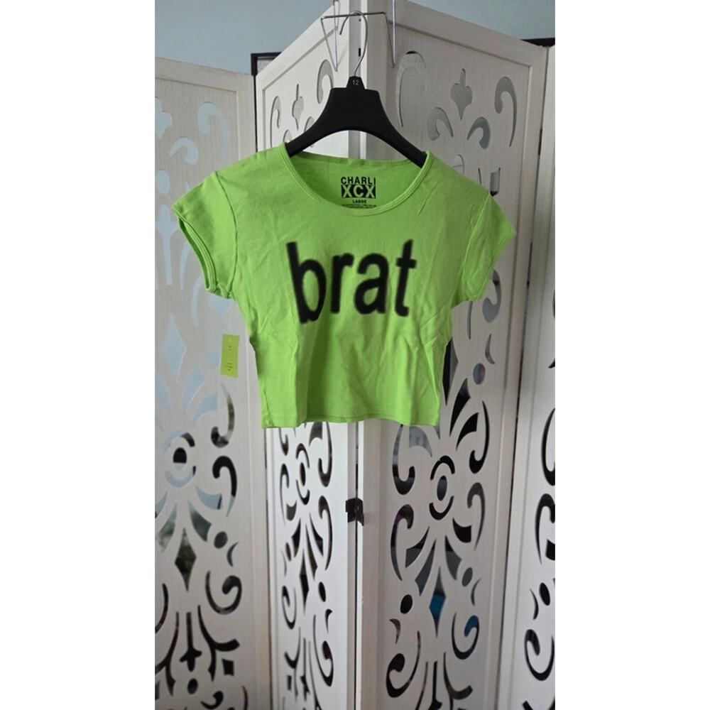 Charli XCX Brat Green Baby Tee Crop Top Women’s Large NWT Y2K Pop